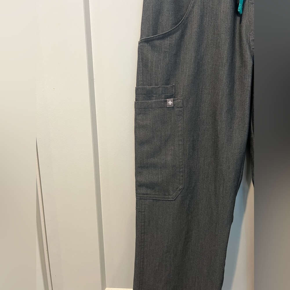 Figs Gray Women's Pants with Teal Drawstring - Picture 8 of 13